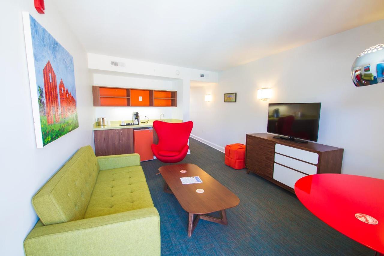 Mother Earth Motor Lodge 金斯顿 外观 照片